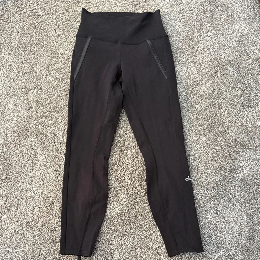 Alo Yoga Airbrush High-Waist 7/8 Motocon Legging - Black Size Small